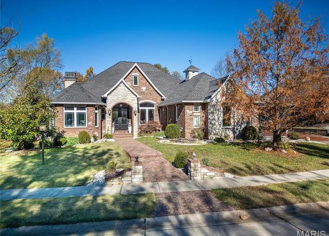 Property at 7406 Creek Ridge Ln, Edwardsville, IL 62025, 4 beds, 4 baths