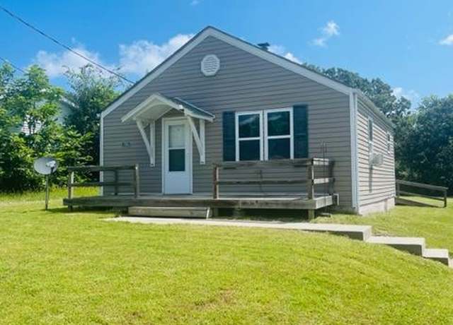 Property at 3568 4th St, Owensville, MO 65066, 1 bed, 1 bath
