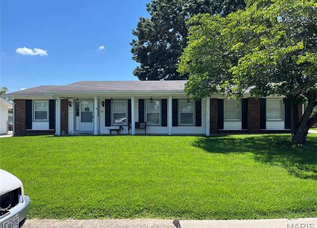 Property at 26 Janis Ann Dr, St Peters, MO 63376, 3 beds, 2 baths