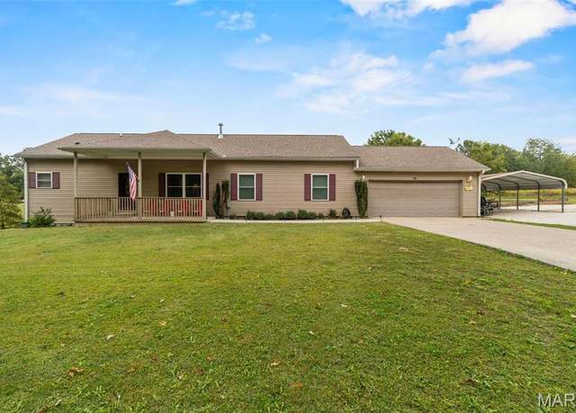 Property at 1932 Roth Dr, Scott City, MO 63780, 5 beds, 3 baths