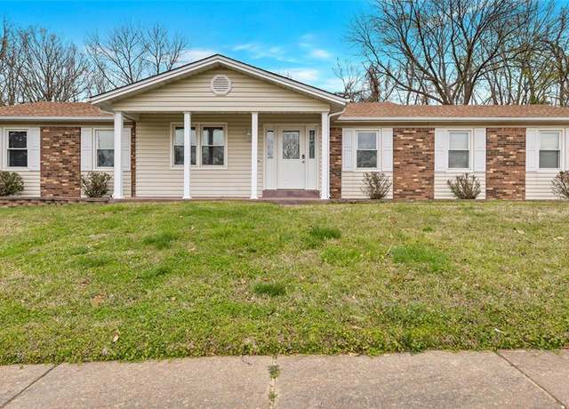Property at 13231 Windbrooke Ln, St Louis, MO 63146, 3 beds, 2 baths