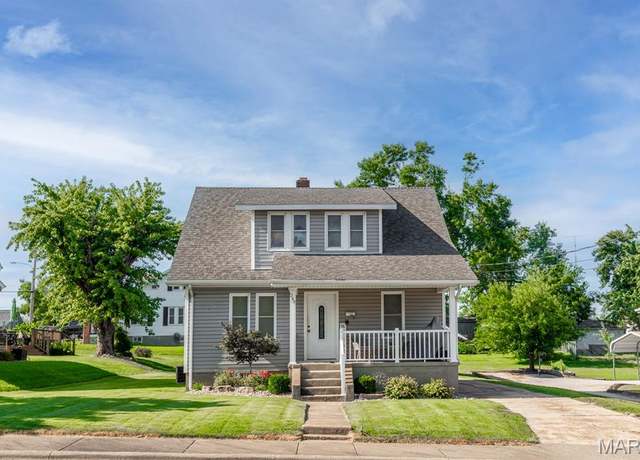 Property at 244 W North St, Perryville, MO 63775, 4 beds, 2 baths
