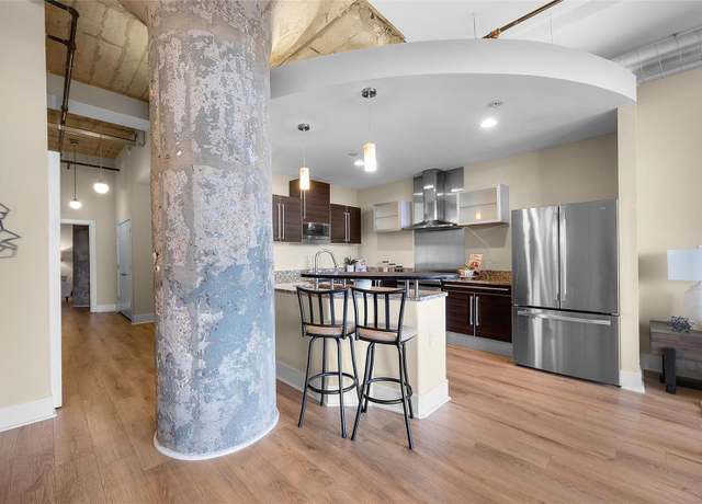 Property at 4100 Forest Park Ave #217, St Louis, MO 63108, 1 bed, 1.5 baths