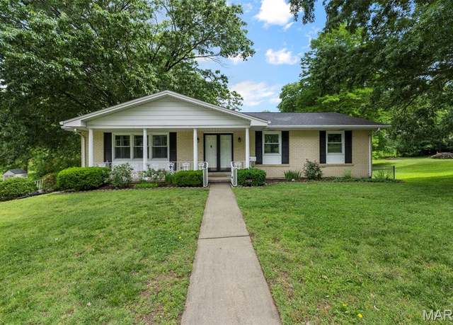 Property at 2838 Hopper Rd, Cape Girardeau, MO 63701, 3 beds, 2.5 baths