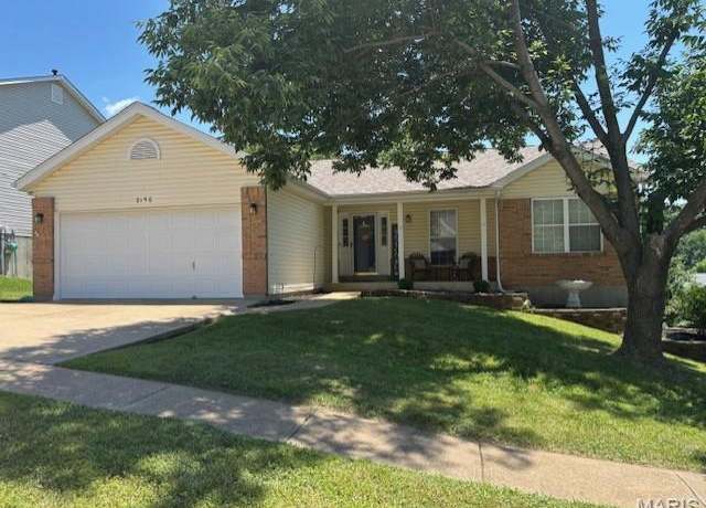 Property at 2150 San Simeon Dr, Arnold, MO 63010, 3 beds, 2 baths
