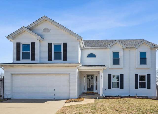 Property at 804 Ivy Trce, Ballwin, MO 63021, 4 beds, 3.5 baths