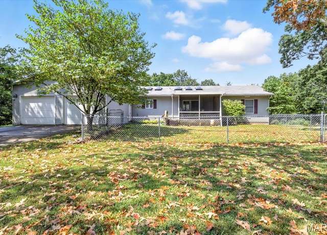 Property at 97 Owen Point Rd, Camdenton, MO 65020, 3 beds, 2 baths