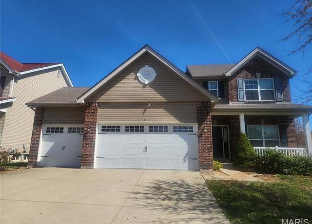 Property at 1914 Teresa Fields Ln, Lake St Louis, MO 63367, 4 beds, 2.5 baths