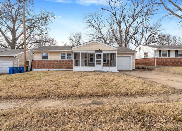 Property at 6613 Dunwold Dr, Berkeley, MO 63134, 2 beds, 2 baths