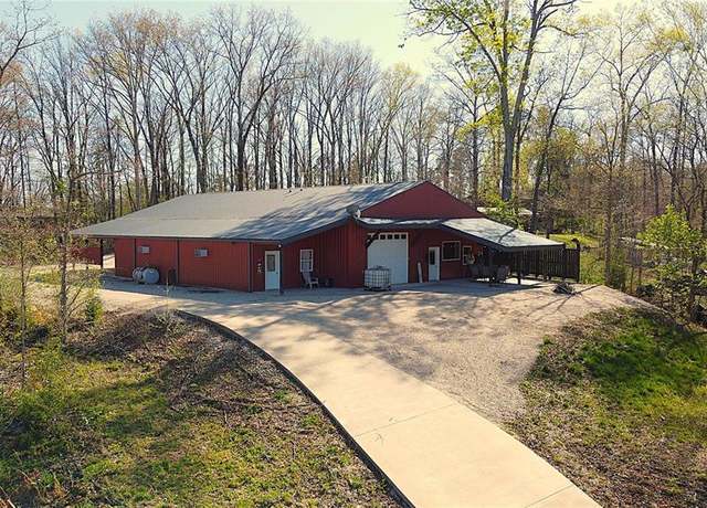 Property at 98 Carter 132c, Van Buren, MO 63965, 3 beds, 3.5 baths
