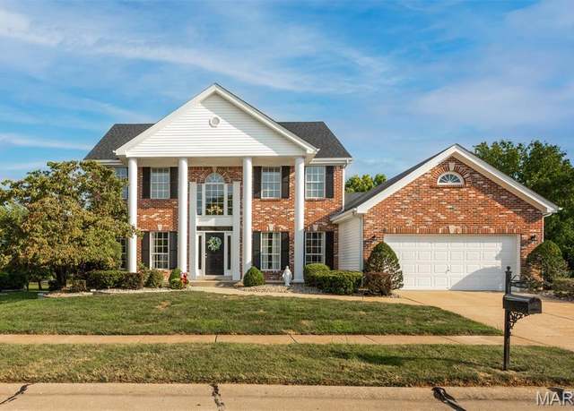 Property at 420 April Oaks Ct, Ballwin, MO 63021, 4 beds, 2.5 baths