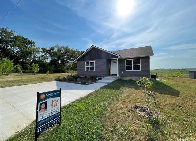 Property at 511 Texas Ave, Lebanon, MO 65536, 3 beds, 2 baths