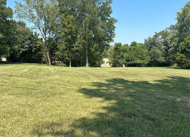 Property at 10315 Kennerly Rd, Sunset Hills, MO 63128