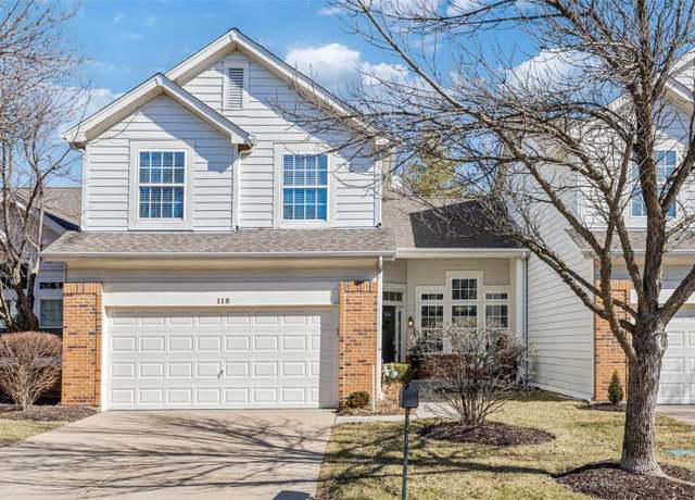 Property at 118 Chesterfield Bluffs Dr, Chesterfield, MO 63005, 3 beds, 2.5 baths