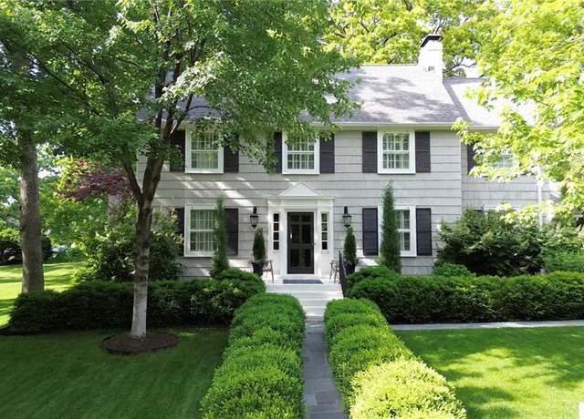 Property at 431 Somerset Ave, Webster Groves, MO 63119, 4 beds, 4 baths