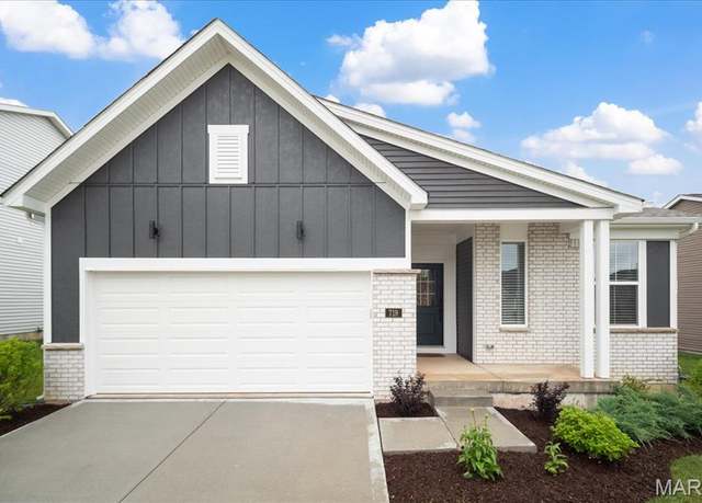 Property at 719 Myatt Dr, Wentzville, MO 63385, 3 beds, 2 baths