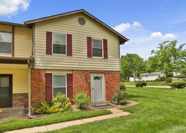 Property at 51 S Park Charles Blvd Unit D, St Peters, MO 63376, 2 beds, 2.5 baths