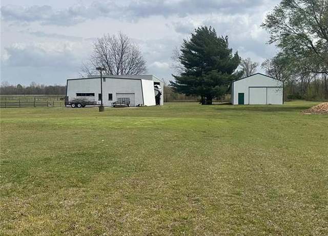 Property at 115 Lynn Dr, Sikeston, MO 63801