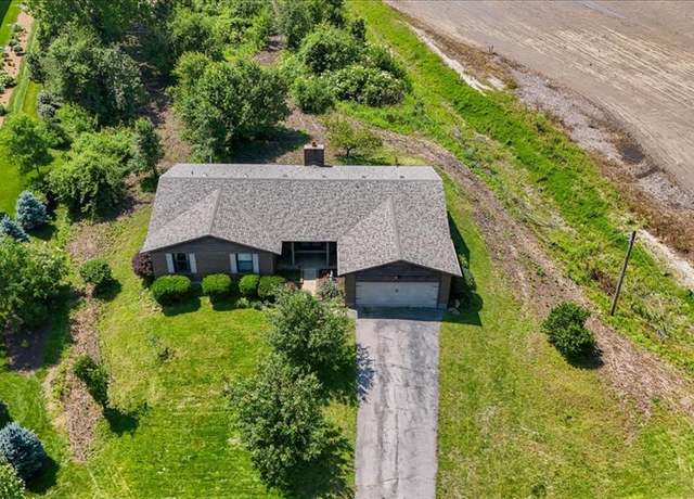 Property at 18668 Olive Street Rd, Chesterfield, MO 63005, 3 beds, 2 baths