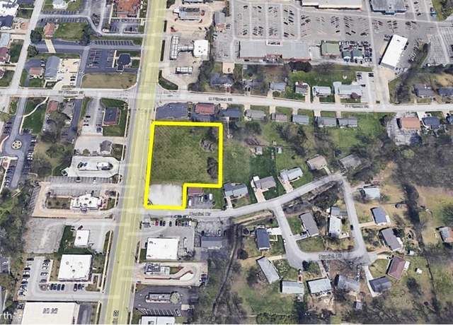 Property at 418 S Main St, O'fallon, MO 63366