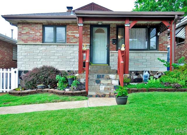 Property at 937 Regina Ave, Unincorporated, MO 63125, 3 beds, 2 baths