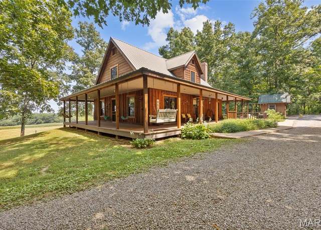 Property at 2276 Old Fredericktown Rd, Farmington, MO 63640, 7 beds, 3.5 baths