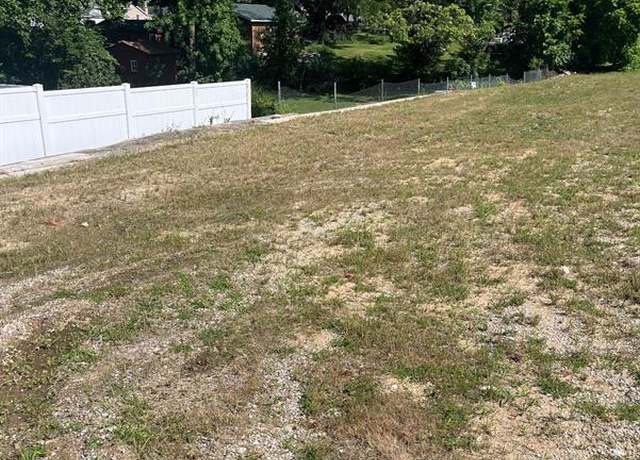 Property at 1901 Ashby Rd, St Louis, MO 63114