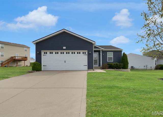 Property at 713 Rabbit Run Dr, Wentzville, MO 63385, 3 beds, 2 baths