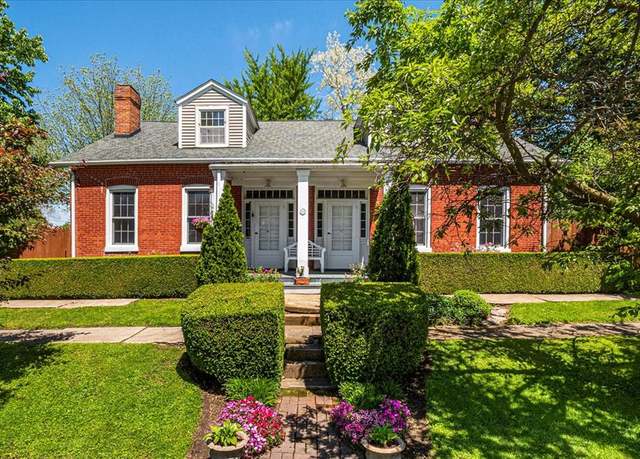 Property at 100 W Alton St, Marine, IL 62061, 3 beds, 2.5 baths