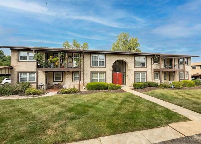 Property at 11991 Villa Dorado Dr Unit B, St Louis, MO 63146, 2 beds, 1 bath