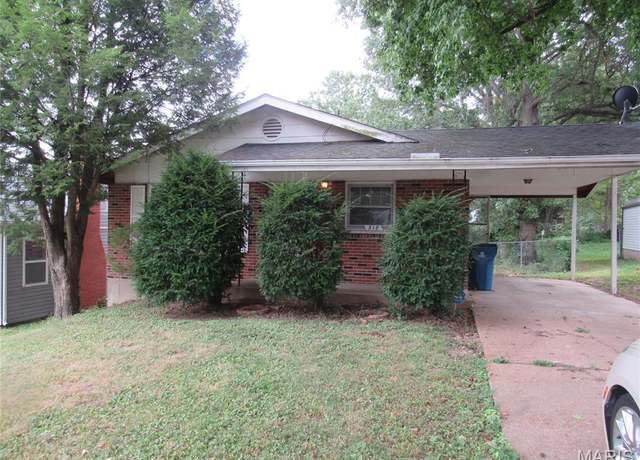 Property at 318 N Dade Ave, Ferguson, MO 63135, 3 beds, 1.5 baths