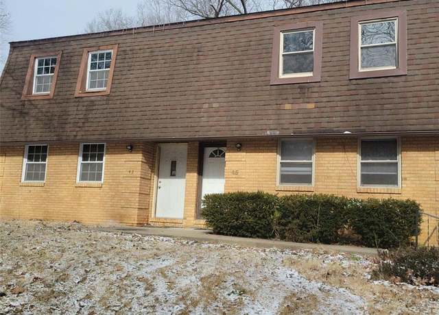 Property at 45 Nottingham Ln, Belleville, IL 62223, 2 beds, 2 baths