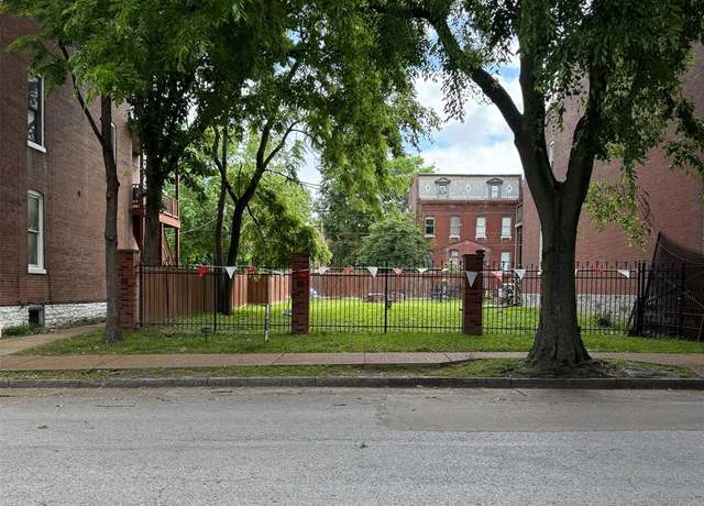 Property at 2019 Lynch St, St Louis, MO 63118