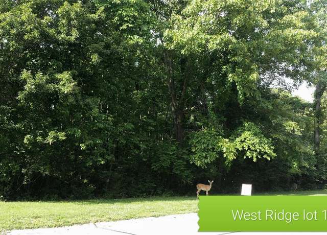 Property at 574 Grafton Hills Dr, Grafton, IL 62037