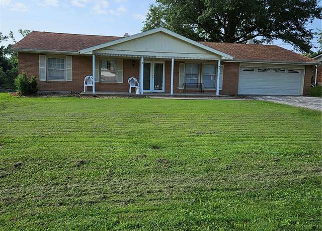 Property at 83 Lake Apollo Dr, Hannibal, MO 63401, 3 beds, 2 baths