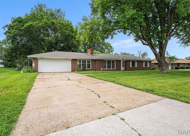 Property at 2291 Redman Rd, St Louis, MO 63136, 3 beds, 2 baths