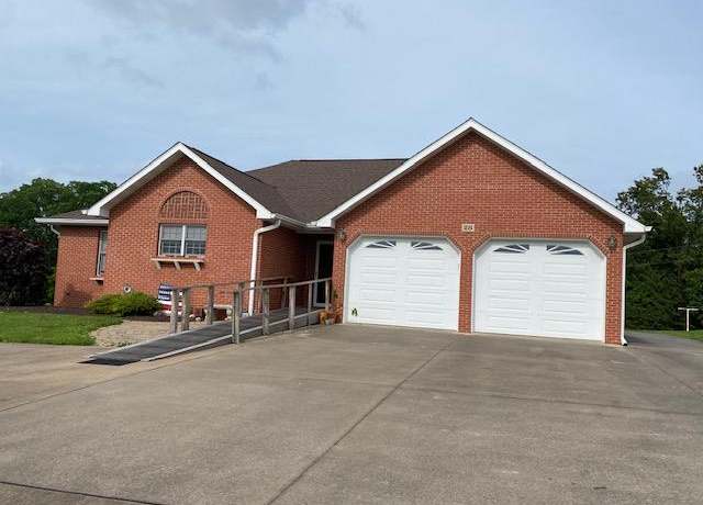 Property at 28 Spring Lake Rd, Perryville, MO 63775, 3 beds, 3 baths