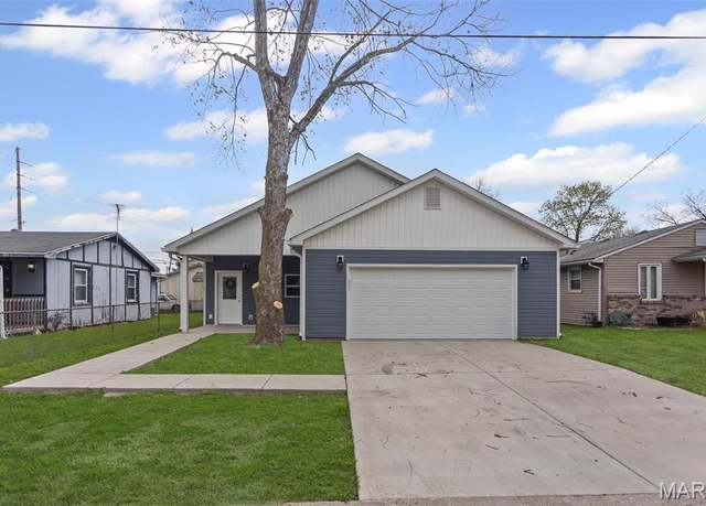 Property at 731 Dugger St, Bethalto, IL 62010, 4 beds, 3 baths