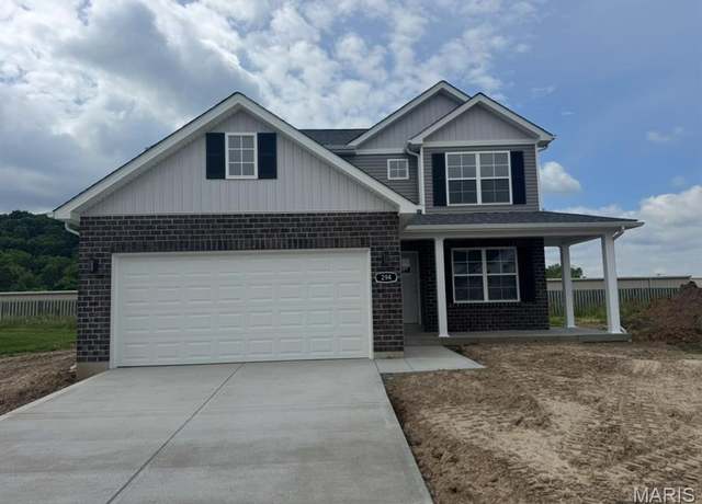 Property at 294 Nicole Dr, Caseyville, IL 62232, 3 beds, 2.5 baths