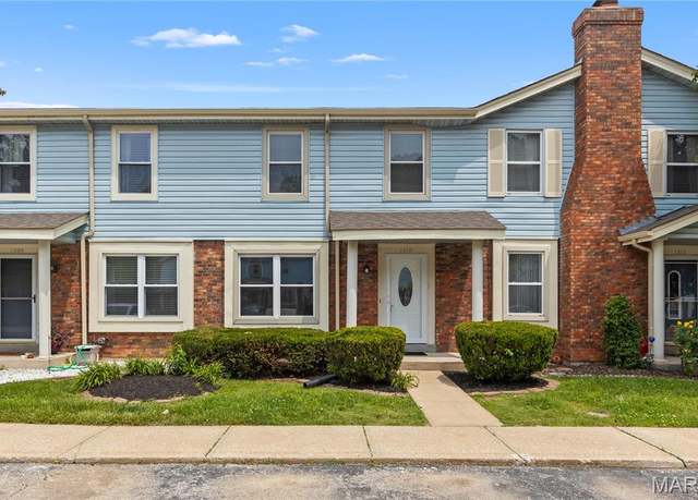 Property at 1310 Summergate Pkwy, St Charles, MO 63303, 2 beds, 1.5 baths