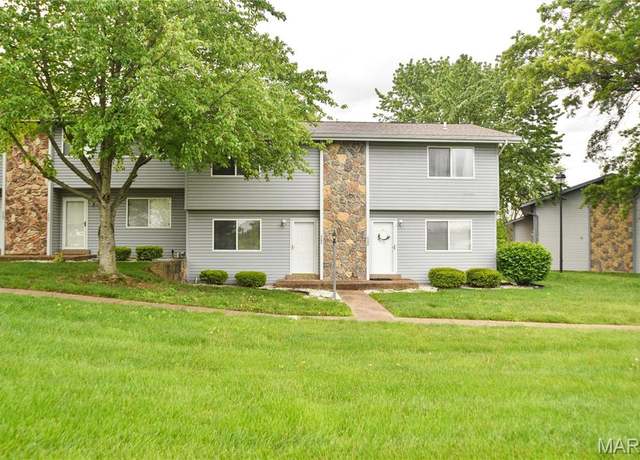 Property at 2205 Gascony Dr #2205, Lake St Louis, MO 63367, 2 beds, 1.5 baths