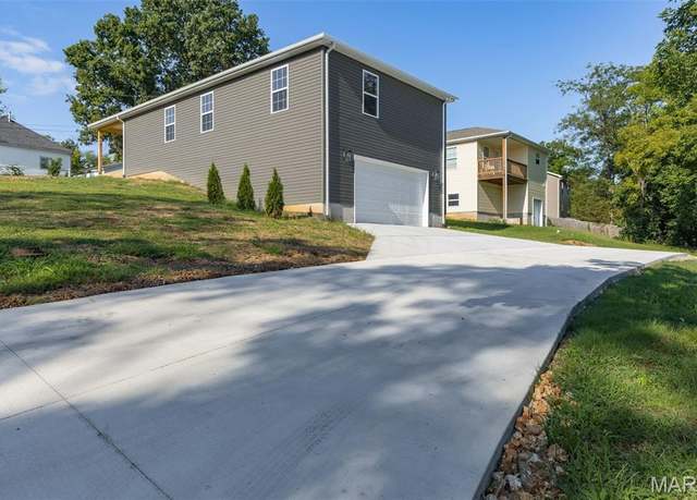 Property at 600 Allen Pl, De Soto, MO 63020, 2 beds, 2 baths