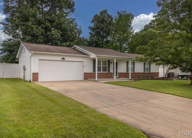Property at 263 Shellbark Dr, Troy, MO 63379, 3 beds, 2 baths