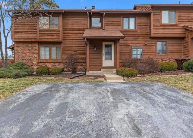 Property at 205 Cedar Grove Dr Unit B, St Charles, MO 63304, 2 beds, 1.5 baths