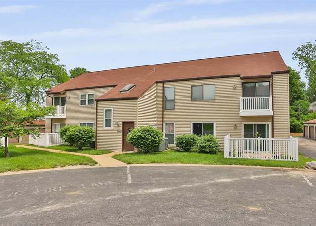 Property at 1306 Glendale Gardens Dr Unit C, Glendale, MO 63122, 2 beds, 2 baths