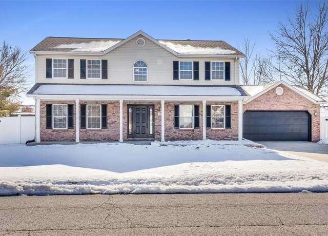 Property at 802 Baron Dr, Swansea, IL 62226, 4 beds, 2.5 baths