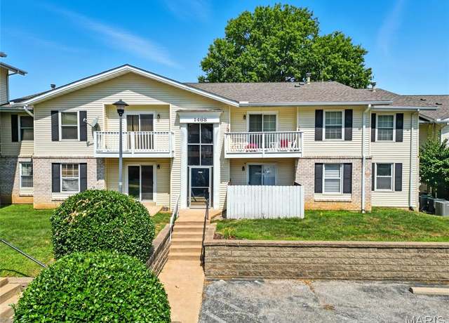 Property at 1468 Hawks Nest Dr #40, St Charles, MO 63303, 2 beds, 1 bath