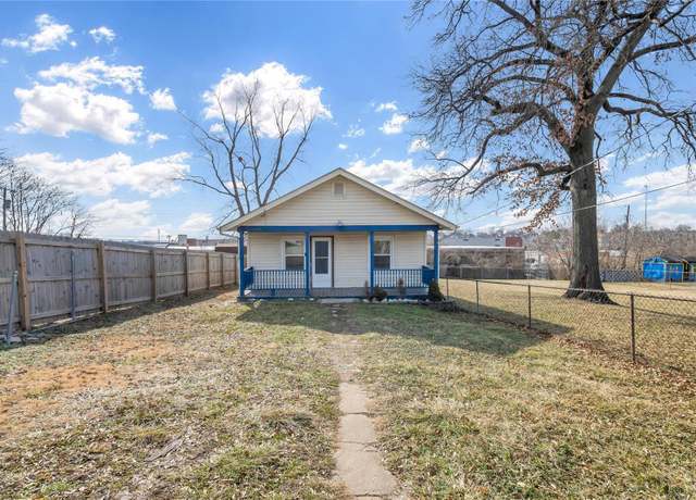 Property at 3980 Meramec St, St Louis, MO 63116, 1 bath