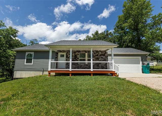 Property at 784 N Hickory, Bourbon, MO 65441, 3 beds, 2.5 baths
