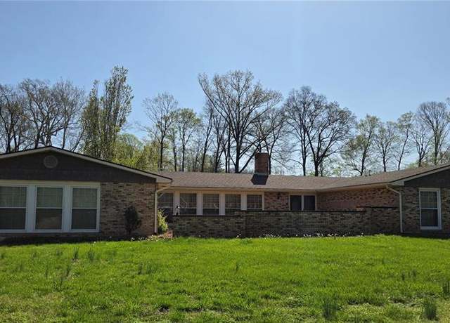 Property at 185 Garnet Ln, Cape Girardeau, MO 63701, 3 beds, 2 baths